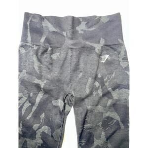 NWOT GYMSHARK Adapt Camo Seamless Leggings - Size M
